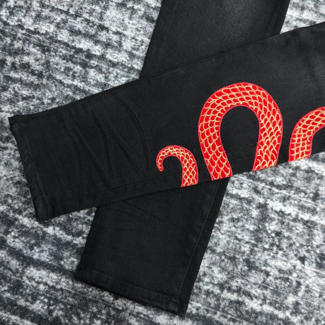 Pluto Rogué Serpent Slim fight black/Red Denim Jeans Pluto Clo uk | Official Website