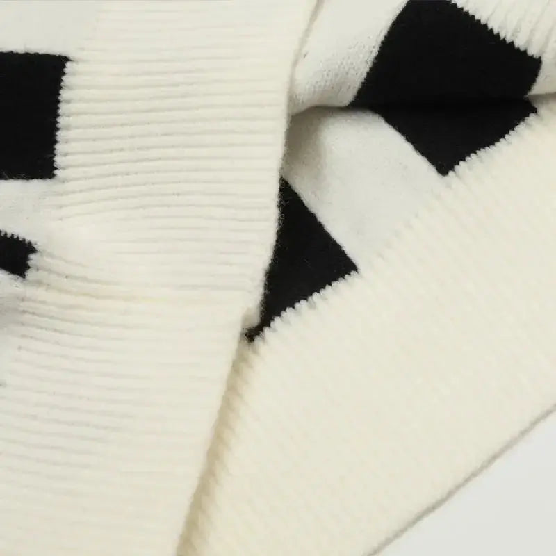 Pluto Beige Referee Sweater Pluto Clo uk | Official Website