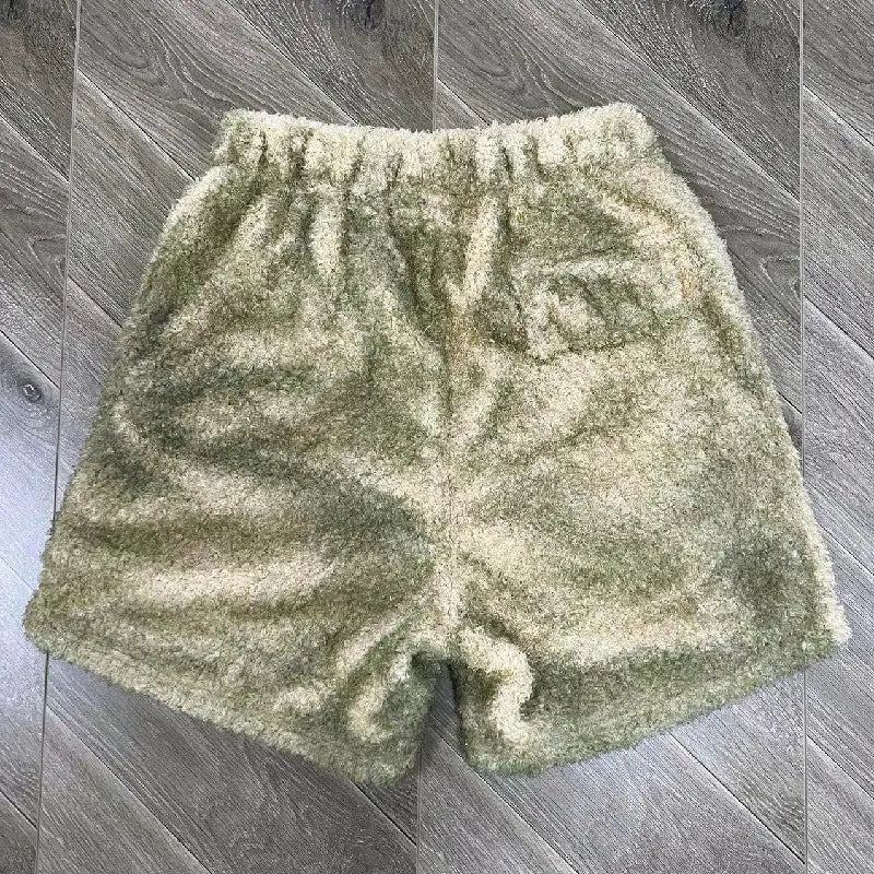 Pluto Fuzzy Plush Ying yang Fur abstract shorts Pluto Clo uk | Official Website