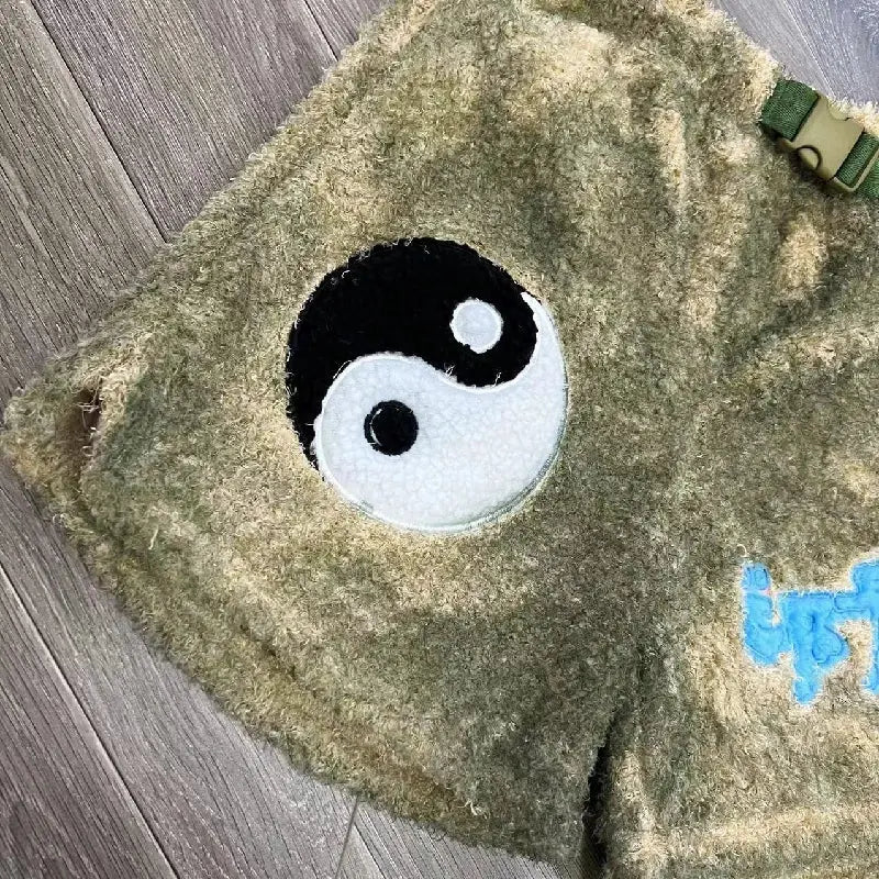 Pluto Fuzzy Plush Ying yang Fur abstract shorts Pluto Clo uk | Official Website