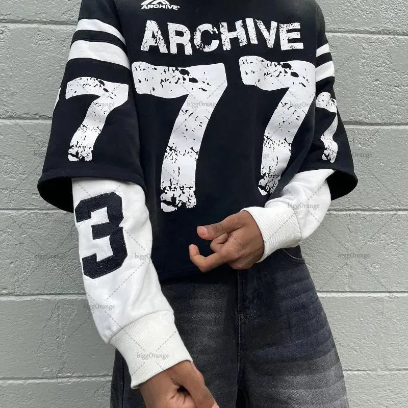 Pluto Archive 77 Oversized Tee-Sweater Pluto Clo uk | Official Website